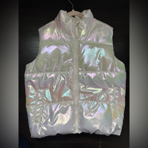 Old Navy Iridescent Shimmering White Puffer Vest - Picture 1 of 4